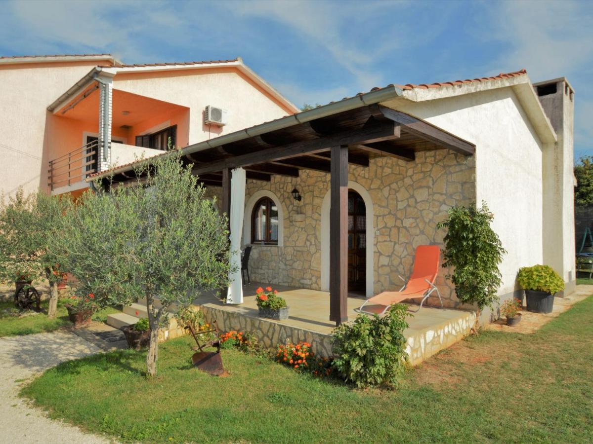 Holiday Home Cekic - Roj506 By Interhome Sosici ภายนอก รูปภาพ